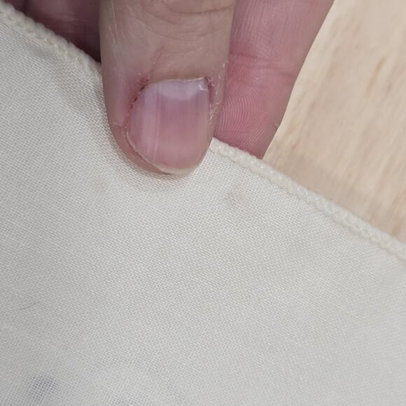 2 - Fabric Table Napkins Christmas Holly Berries Leaves White Poinsettia Flowers - Picture 15 of 15